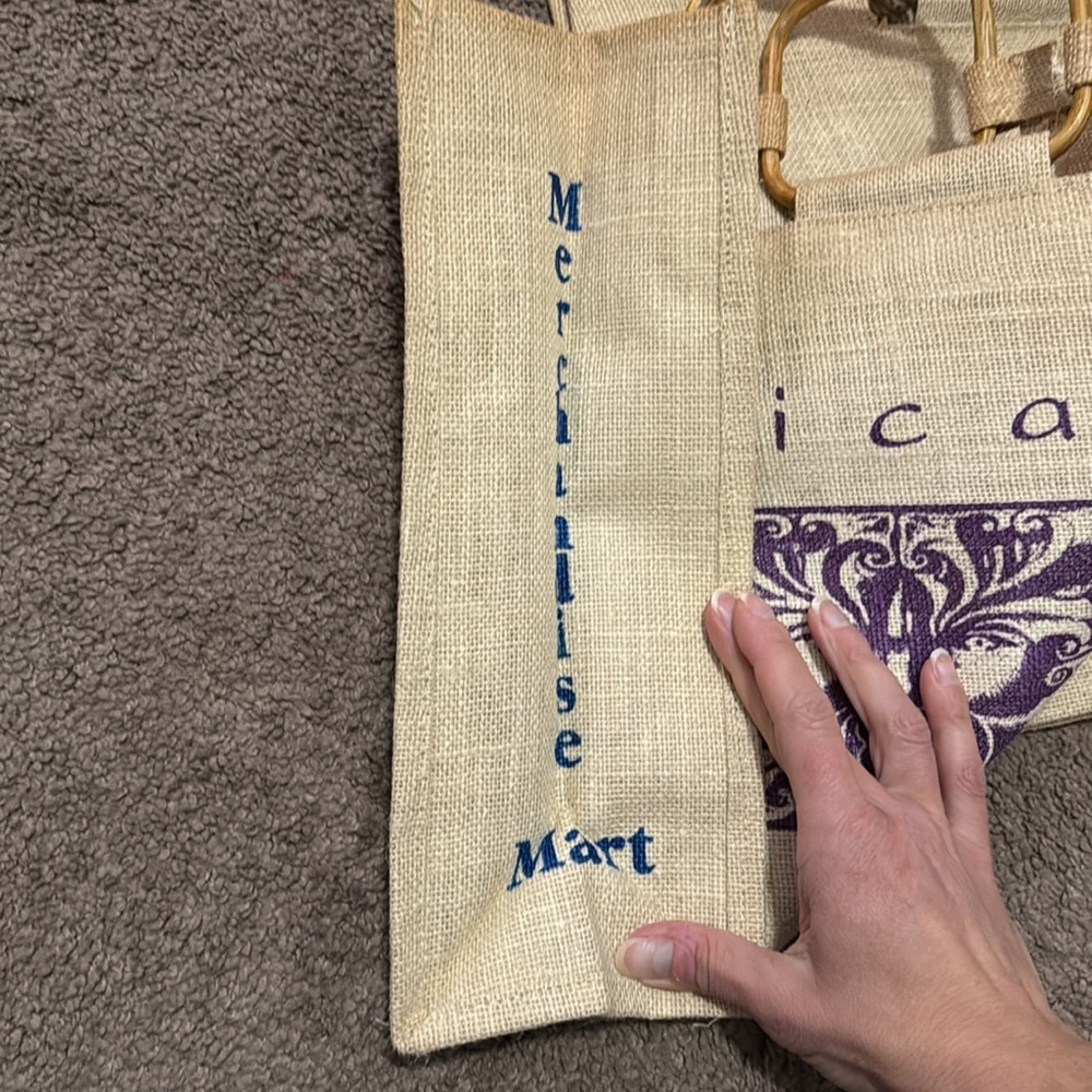 Unused “Chicago” Merchandise Marr Bamboo Handle Totes-Woven Fiber-Discoloration - Picture 13 of 16